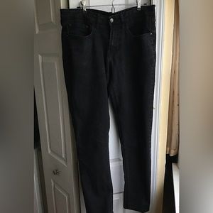 Izod Slim Taper Black Jeans
